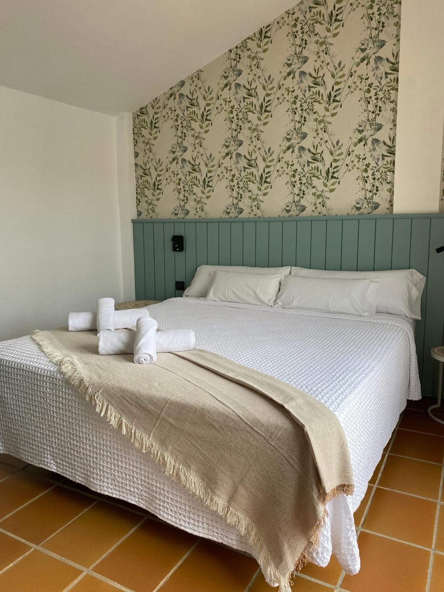 Nuramar Aparthotel Cala en Bosc Eksteriør billede